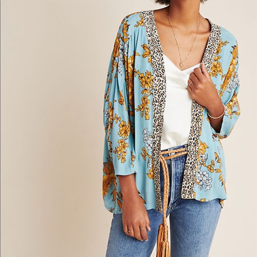 ✨🆕 Anthropologie Zoe Leopard Trimmed Kimono